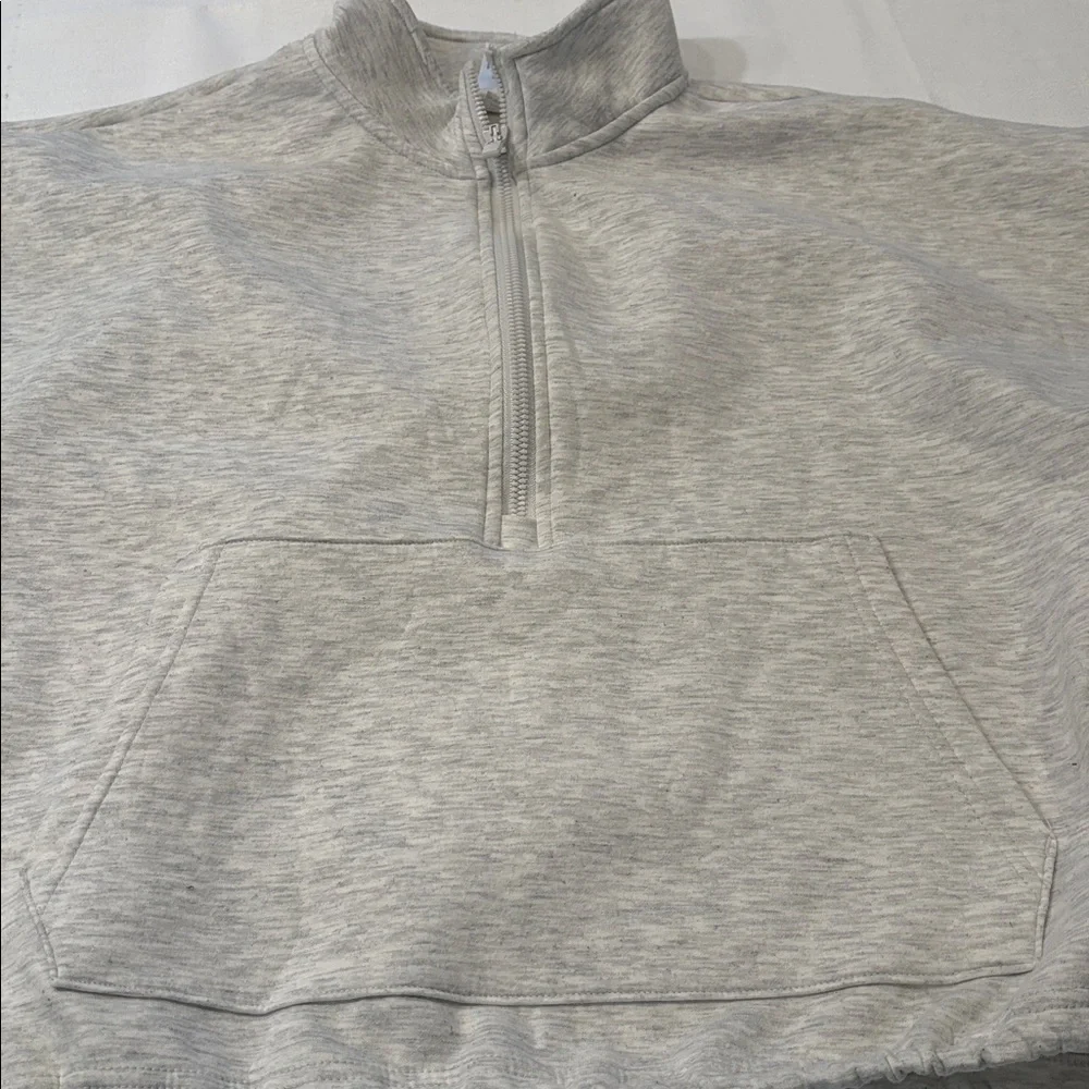 Yogalicious Scuba Nadia Half-Zip in Gray - Picture 5 of 7